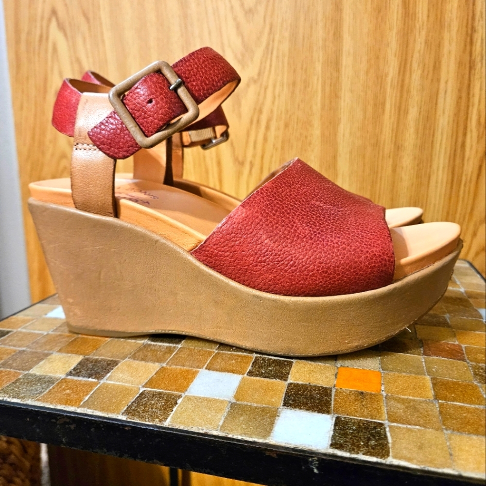 Kork-Ease Red Leather Wedge - S7